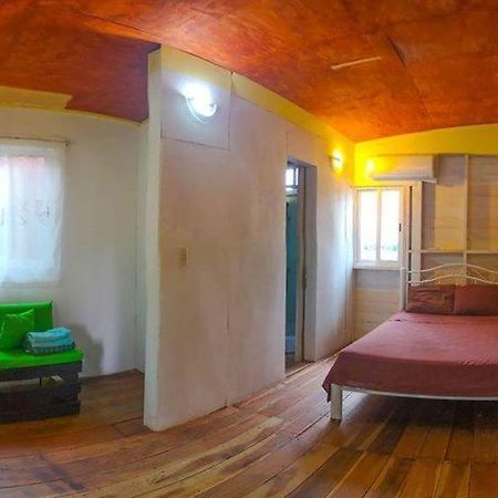 Green Monkey Hostel Bacalar Exterior photo